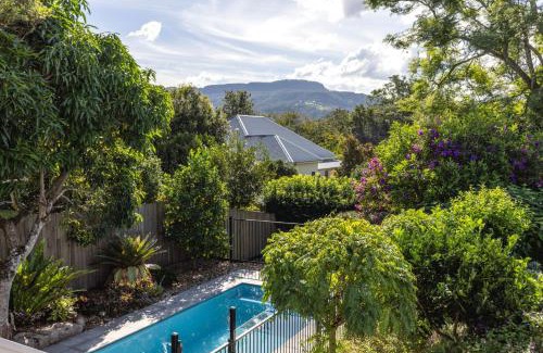 Berry House | Brae View House - By Latitude South Coast