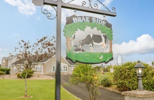 Ballymena House | Braeside Farm House