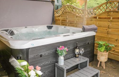 Ballymena House | Braeside Farm House