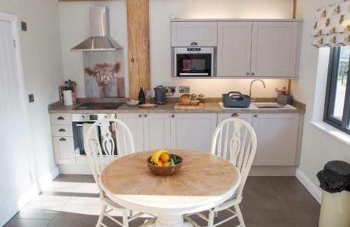 Ripley House | Braisty woods - Knotty & Nice