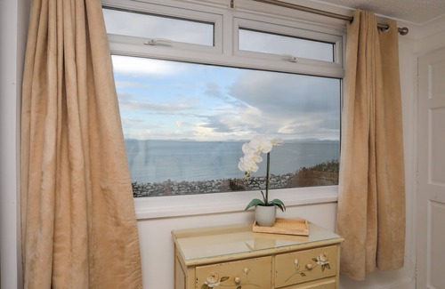 Llandanwg House | BRAMBLE BANK, pet friendly, country holiday cottage in Harlech