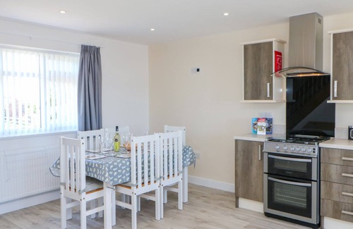 Durham Cottage | BRAMBLE COTTAGE, family friendly, with a garden in Shadforth