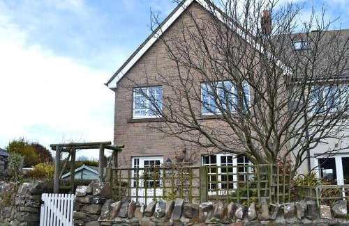 Craster House | Bramble Cottage