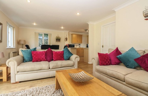 Falmouth Cottage | Bramble Cottage