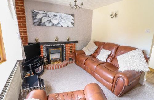 Swadlincote House | Bramble Grange
