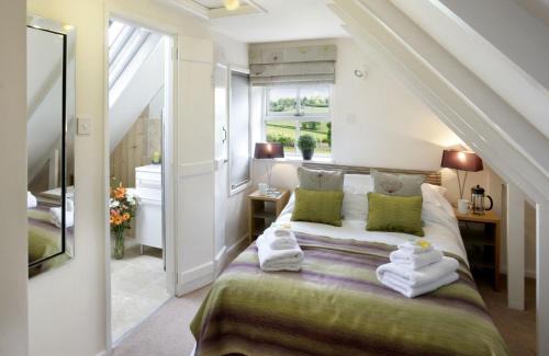 Cinderford House | Brambles