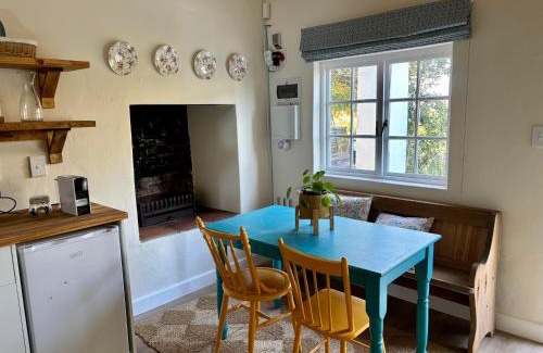 Grabouw Ski Chalet | Bramley Cottage, Cheverells Farm