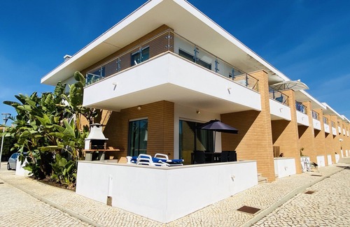 Branqueira Villa | Branca CIP