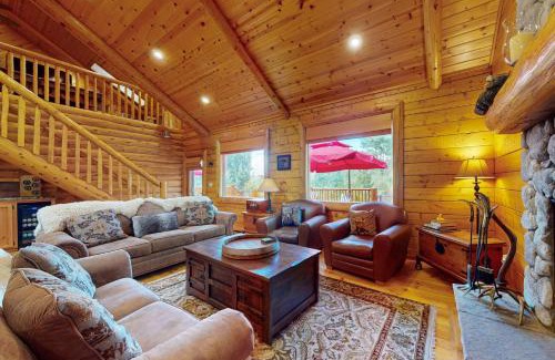 Upper Moonridge House | Branchwater Lodge #569
