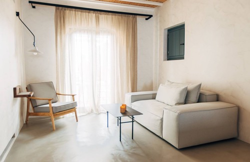 Platis Gialos Hotel | Branco Mykonos