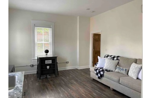 Lancaster Apartment | Brand New 1 Bedroom Apt w/Off Street Parking 4