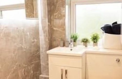 Hornton Apartment | Brand New 2 Bedroom Flat