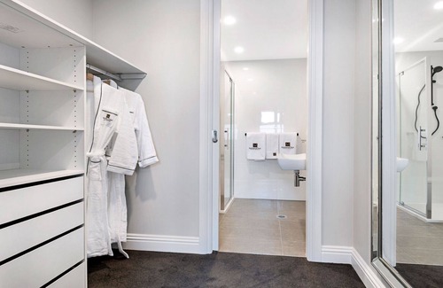 Caulfield North Apartment | BRAND NEW! 2 Bed Premier Apartment in Caulfield North