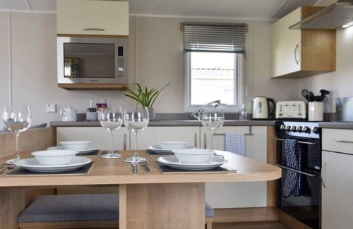 Morecambe House | Brand New 2 Bedroom Lodge Perfect for Families
