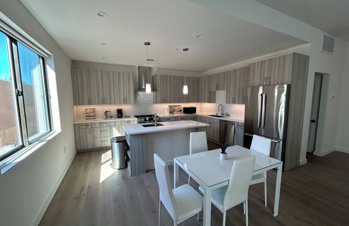 Redwood Oaks House | Brand New 2 br 3 full ba townhouse, sleeps 8, two car garage, gated complex