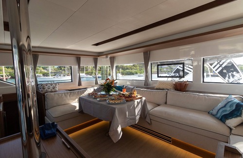 Great Mountain Boat Rental | BRAND NEW -2023 Lagoon 50', Diving, STT Pickup-Water Toys, Child Disc-All Incl!