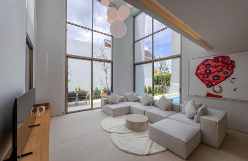 Si Sunthon Villa | Brand-New 3BR Designer Pool Villa in Exclusive Residence LuxPride 4 L20
