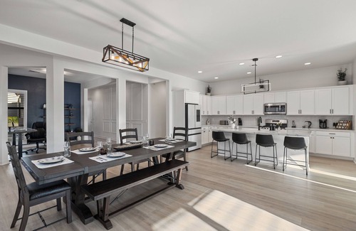 South Mountain House | Brand New 3BR Oasis - Pool, Gym, Jacuzzi + Scenic Views & Remote Work Ready