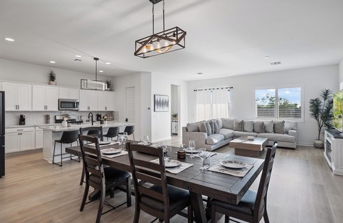 South Mountain House | Brand New 3BR Oasis - Pool, Gym, Jacuzzi + Scenic Views & Remote Work Ready