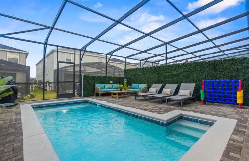 Four Corners Villa | BRAND New 5 bed Villa in Windsor Cay