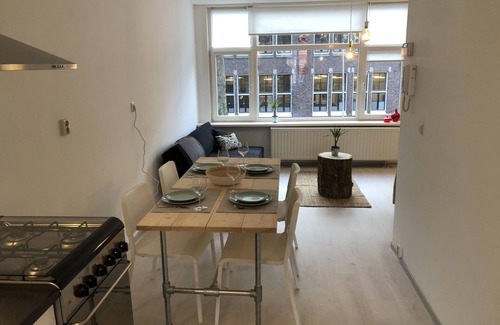 Delfshaven House | Brand new apartment with great waterview in R'dam