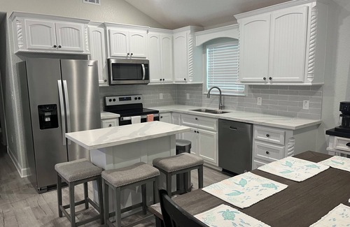 Surfside Beach House | Brand new beach home 3BR near beach and fishing