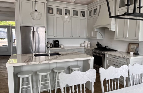 Muskoka Lakes House | BRAND NEW BUILD Port Carling LAKE MUSKOKA rental with HOT TUB super clean