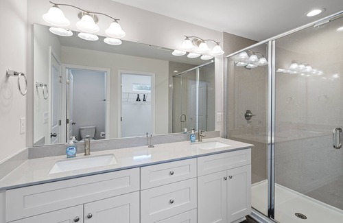 Bessemer City House | BRAND NEW Build w/ King Bed!