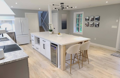 Stokes Bay Cottage | Brand NEW! Cedar Creek Cottage - 5 min from the beach!