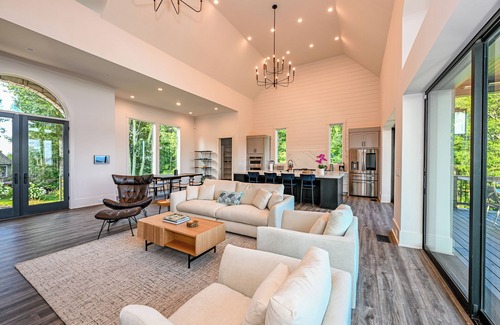 Glenville House | Brand New Construction! Incredible Long Range Views!