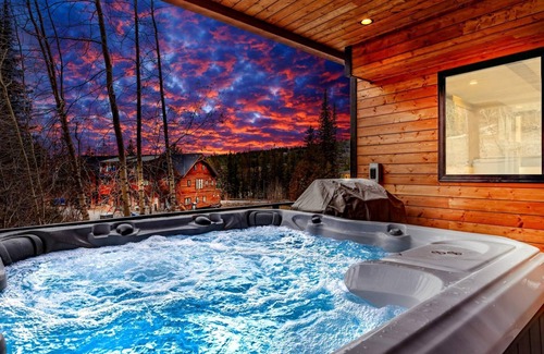 Whitefish Ski Chalet | Brand New Construction! Ski-In/Ski-Out Townhome with Private Hot Tub!