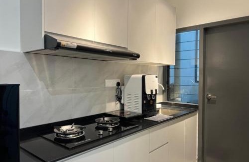 Central Seberang Perai Apartment | Brand New Cozy Apartment 4BR9Pax