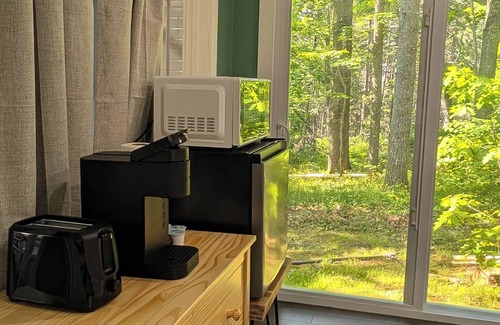 Salsbury Cove Cabin | Brand New Cute Cabin Cabin 12C