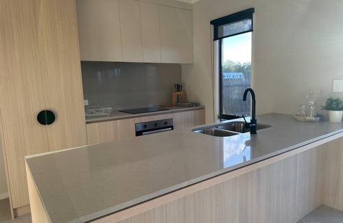 Forest Lake House | Brand-new Entire Terrace Home