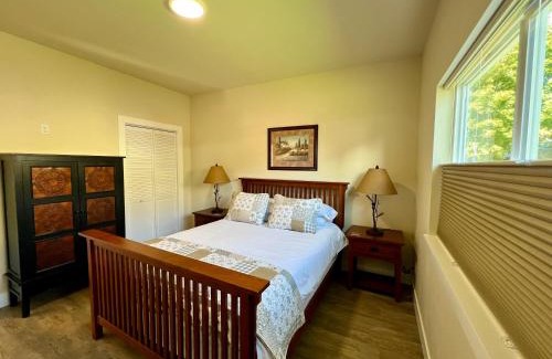 Sandpoint House | Brand new everything home!