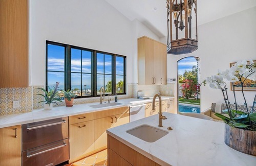 Western Malibu Villa | BRAND NEW GATED MALIBU VILLA W/POOL & SPA, VIEWS, MOVIE THEATER, GYM