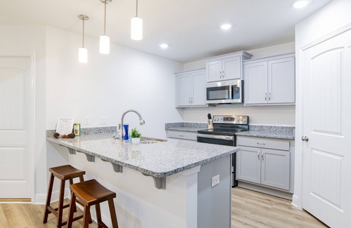 Ensley House | Brand New Glamorous 3BR House