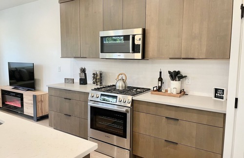 South Boise Village House | Brand New Home* Dual Master Suites.
