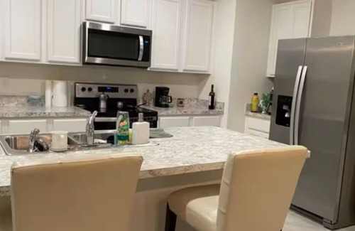 Winter Haven House | Brand new home located 45 minutes from Disney World & 5 minutes from Legoland.