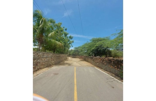 Papare Cottage | Brand New Home With Oceanview 5 min to the Beach