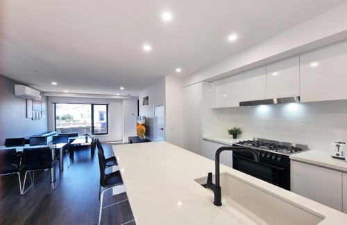 Sunshine House | Brand new house - Mordern home and great location