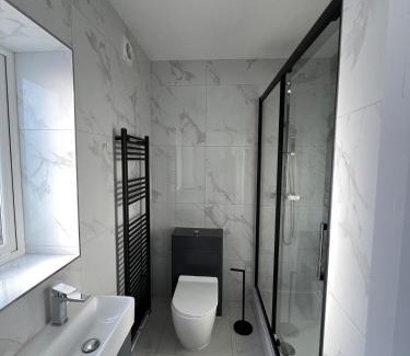 Waltham Cross House | Brand New, Immaculate 3 Bed 3 Shower room House
