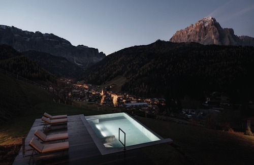 Selva di Val Gardena Ski Chalet | Brand new Chalet for private use