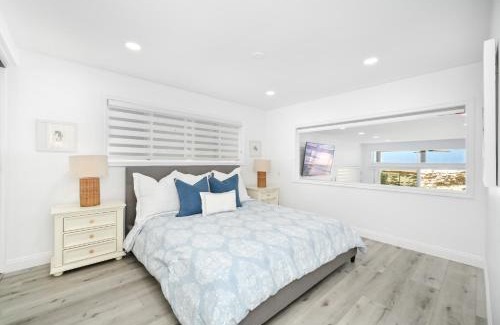 Santa Ana Heights House | Brand new Lower unit on the Beach with Patio and Firepit