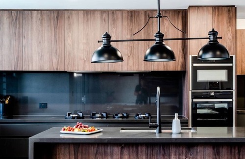 Bokarina House | Brand New Luxurious Modern Beach House