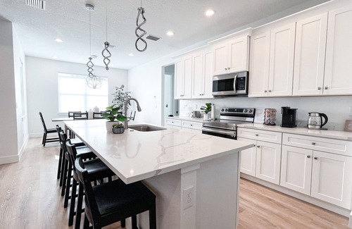 North Port House | Brand New luxury 4 bd home