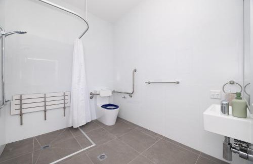 Goodna Villa | Brand New Luxury 4 Bed Home