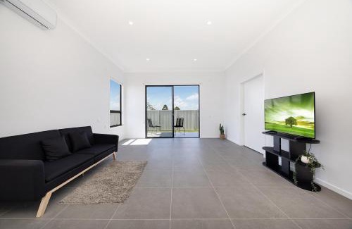 Goodna Villa | Brand New Luxury 4 Bed Home
