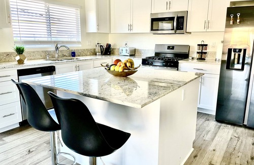 Desert Hot Springs House | Brand New Modern Villa