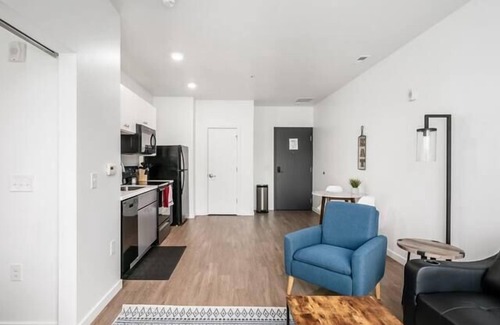 Livingston Park House | *BRAND NEW* MODERN 1BR APT IN DOWNTOWN COL l +GYM